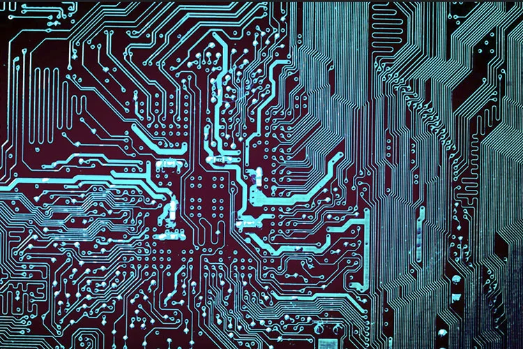 Đổi mới công nghệ thúc đẩy tăng trưởng thị trường HDI PCB nhanh chóng